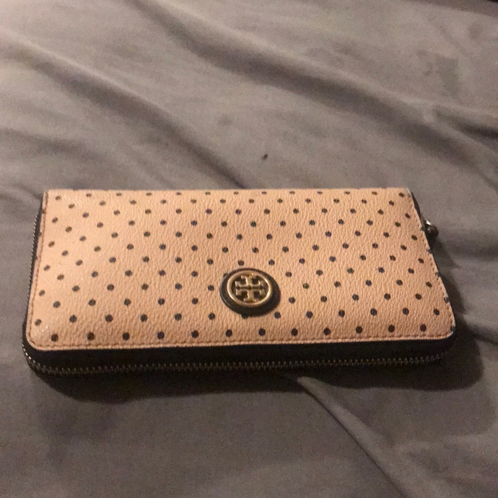 Tory Burch wallet